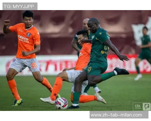 绿城与江西联盛激战正酣谁能在这场对决中笑到最后